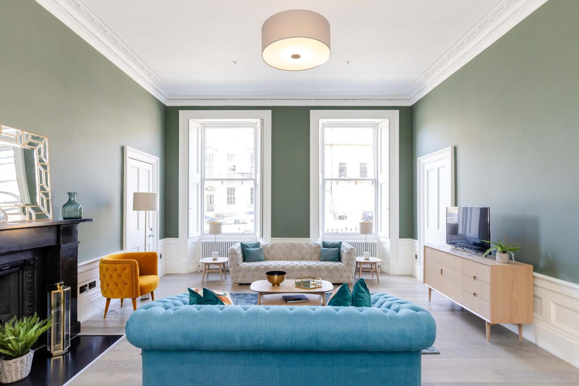 Dragon - Alina - 1 Bed Centre Luxury Appartement EDI